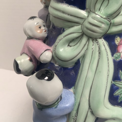VTG 11” Chinese Fertility Vase, 7 Climbing Boy Children, Floral & Very Dark Blue - Picture 5 of 24