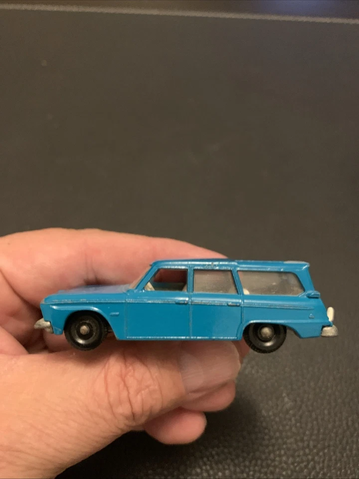 1965 Matchbox Series Lesney Studebaker Lark Wagon No. 42 With Box No Hunter/Dogs - Image 3 of 4