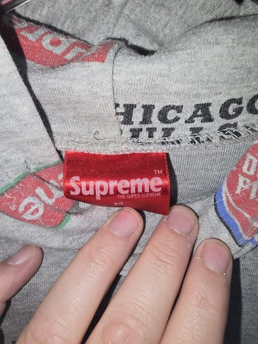 Sudadera con Capucha SUPREME Rara Para Hombre Usada de Japón Talla M - Imagen 5 de 8