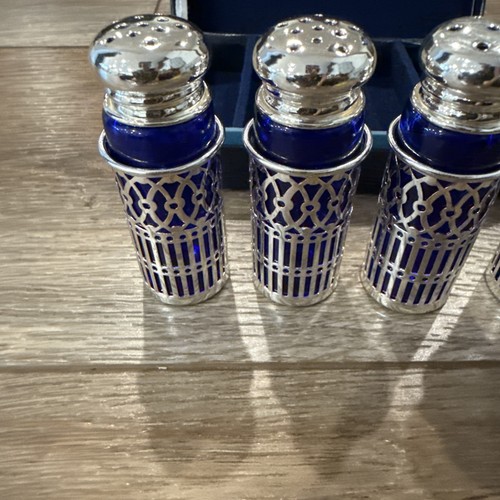 Geary’s Beverly Hills versilberte Salz & Pfefferstreuer Kobaltblau Glas Set - Bild 9 von 15