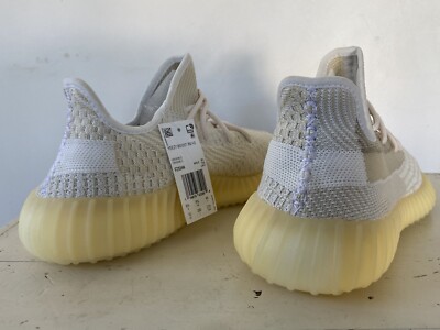 靴 adidas YEEZY BOOST 350 V2 BONE 28cm FIRST LOOK adidas Yeezy 350 V2 PURE OAT “BONE” On Foot