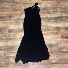 NWT Xscape One-Shoulder Cutout Women's 10 Black Ball Gown