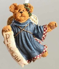 BOYDS BEARSTONE CHRISTMAS ORNAMENT - SERENITY ANGEL BEAR 