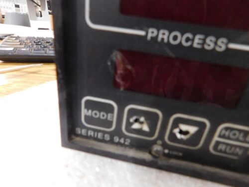 Regolatore di temperatura Watlow serie 942 Modello: 942A-3KD0-BE00 con guide di montaggio - Foto 3 di 5