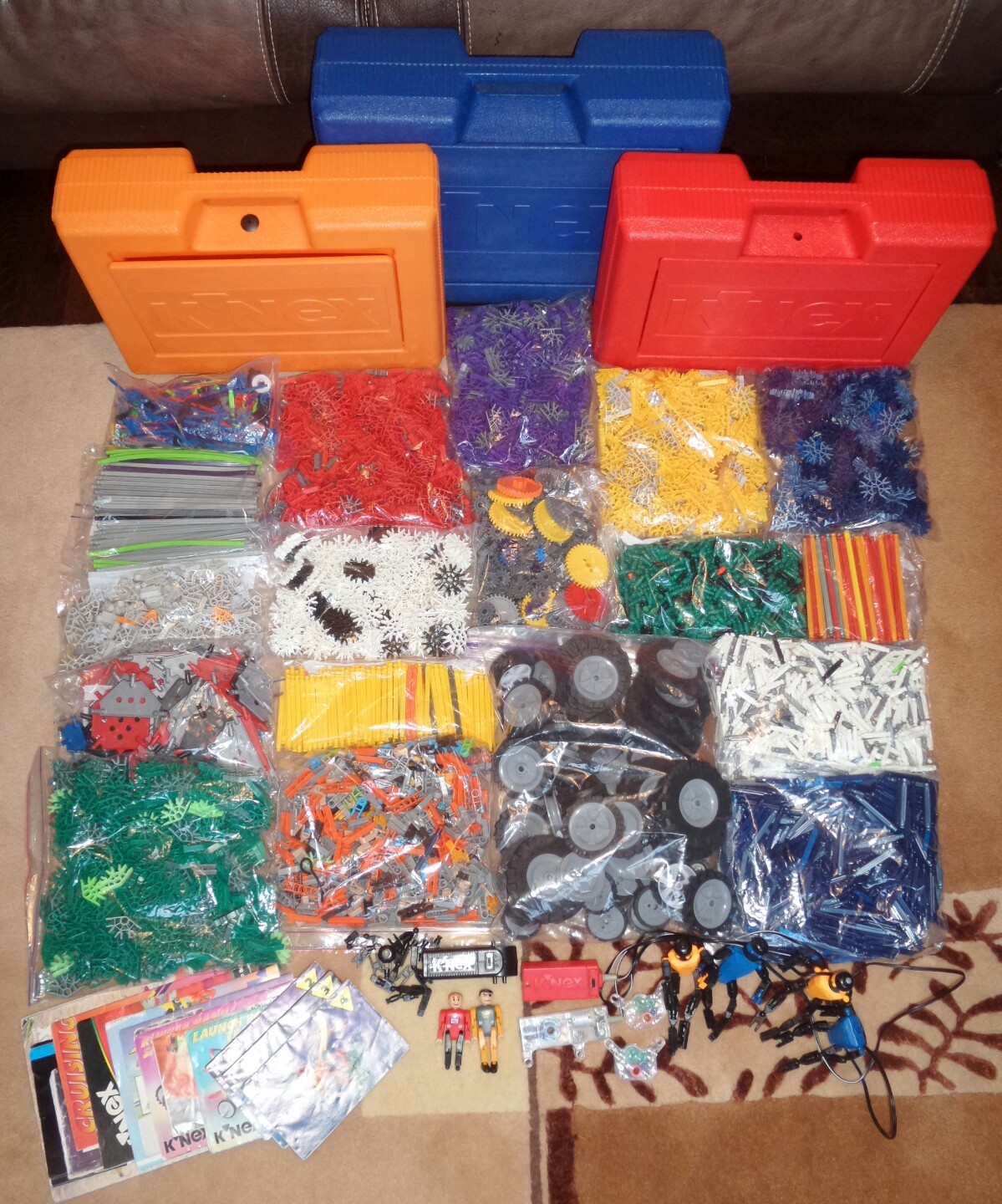 K'NEX HUGE BUNDLE COLLECTION-All SEPARATED 8.4KG- MOTORS+ 3 BOXES+ INSTRUCTION K'NEX HUGE BUNDLE COLLECTION-All SEPARATED 8.4KG- MOTORS+ 3 BOXES+ INSTRUCTION