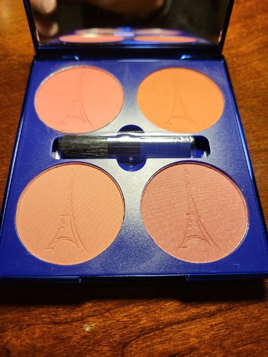acti-labs bundle.. includes illuminating, blush and contour palettes - Picture 15 of 19