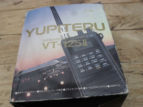 yupiteru airband receiver VT -125 MK 2 hand held scanner