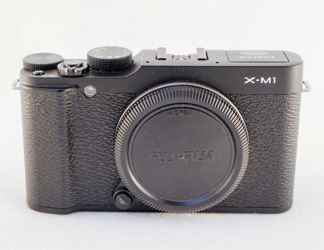 Fujifilm X Series X-M1 16.3MP Digital Camera - Black (Body Only)