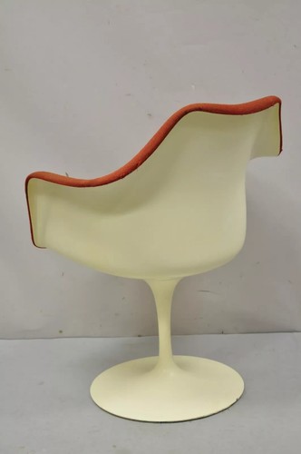Vintage Knoll Eero Saarinen Red Upholstered Fiberglass Tulip Arm Chair - Picture 12 of 12