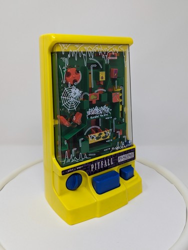 1990 Tomy / Plazers PITFALL Electronic Maze Game, Turns On, Needs Repair (WATCH) - Picture 2 of 14