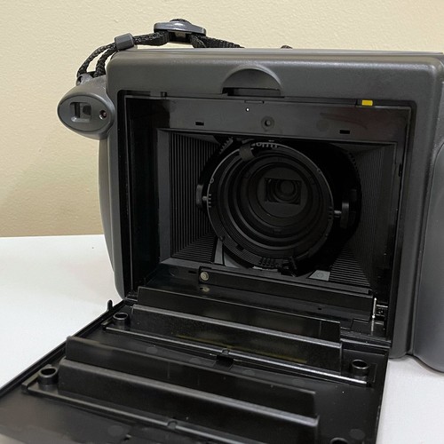 Fujifilm Instax 210 Wide Picture Format 95mm Instant Film Camera w/Case - Tested - Picture 8 of 18