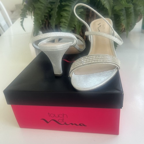 NIB !Touch of Nina TRUE SILVER REFL  shoes w/strap  size 9 M  GLITTERY 3” Heel - Picture 2 of 12