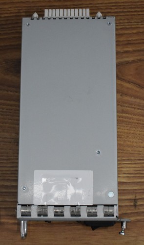 Cisco DS-C48S-300AC Power Supply - DCJ3001-07PLF - Picture 4 of 5