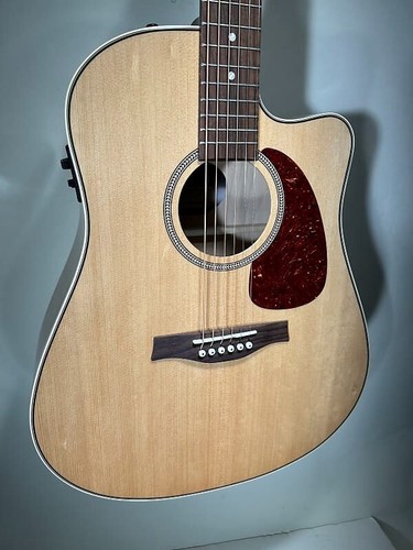 Seagull Acoustic/Electric Guitar Performer CW CH Presys II - Picture 2 of 7