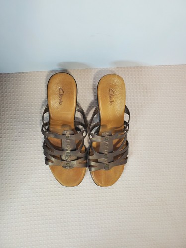 Clarks braune bronzefarbene Leder-Slipper Pantoletten Sandalen Damengröße 8,5 - Bild 6 von 8