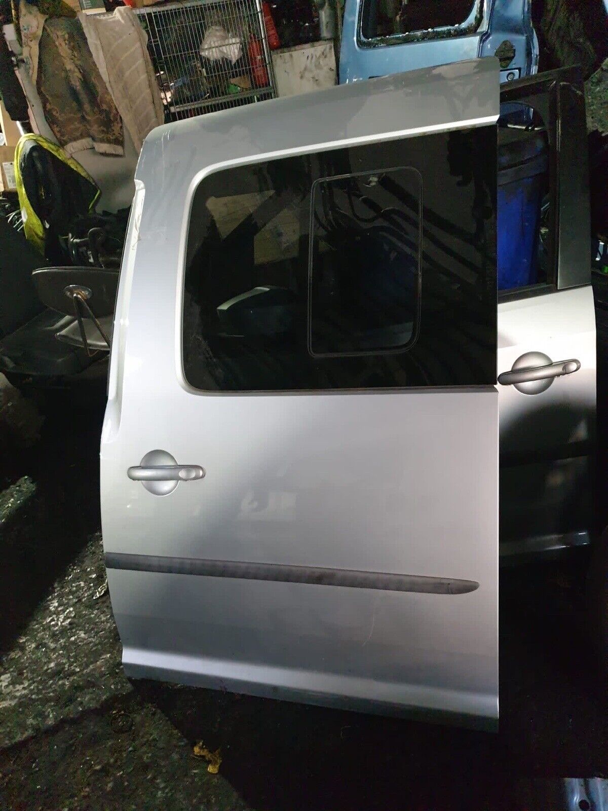 Picture 4 of 6