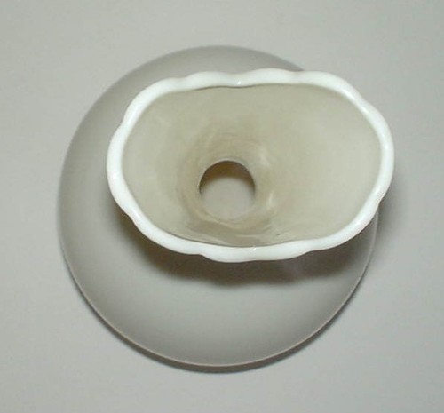 LENOX China USA Giftware Collection Vintage Porcelain Fluted ONION NECK Bud VASE - Picture 4 of 5