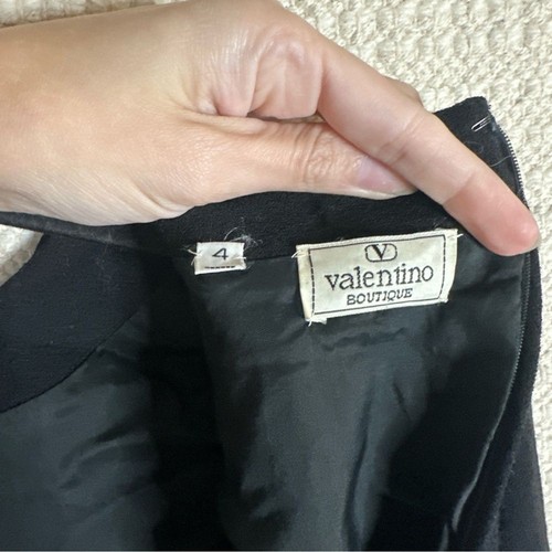 VALENTINO BOUTIQUE vintage black wool shift dress with velvet trim 4 - Picture 10 of 10