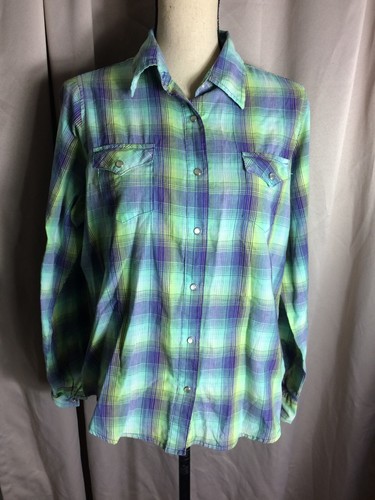 Wrangler Womens Top Size Large L Green Plaid Wrancher Shirt Snaps Button Up