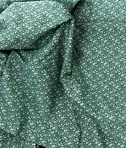 Vtg 4+ Yd 43WX149L White Floral on Dark Green Classic CALICO Cotton QUILT FABRIC - Picture 2 of 5