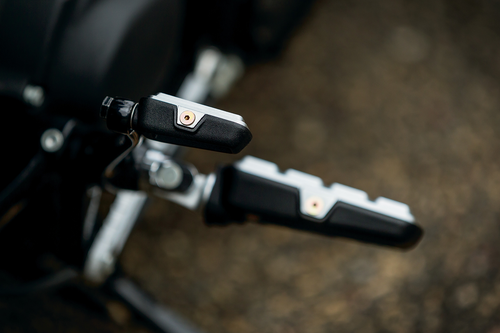 KURYAKYN 6714 PEG SHIFT DILLNGR SLV HARLEY DAVIDSON VRSCD 1130 NIGHT ROD 2007 - Bild 4 von 4