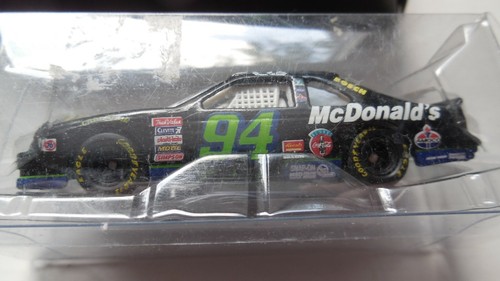 Bill Elliott 94 Batman Forever Diecast Thunderbat Car 1:64 FREE SHIPPING! NOS - Picture 8 of 12