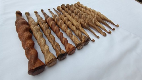 CROCHET Hooks Ergonomic Hooks Set of 12 Design For hand massage may help In Pain - Picture 9 of 11