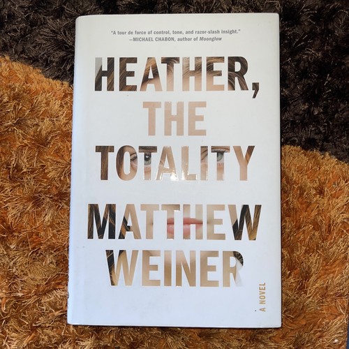 Heather, the Totality Plus Free Book Fierce Kingdom - Bild 1 von 5