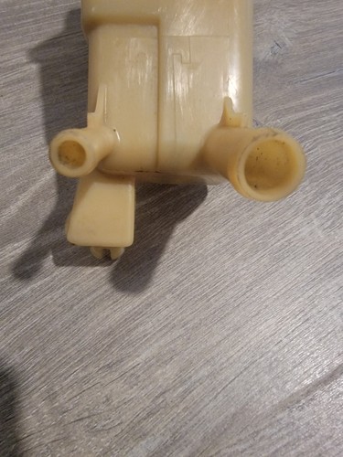 1997-2005 Audi B5 A4,S4,C5 A6,S6,Allroad Hydraulic Power Steering Pump Reservoir - Picture 12 of 15
