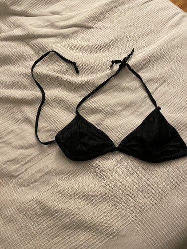 Victoria’s Secret Halter Top & Arizona Jeans Bottom Traje de baño + Top extra negro - Imagen 2 de 12