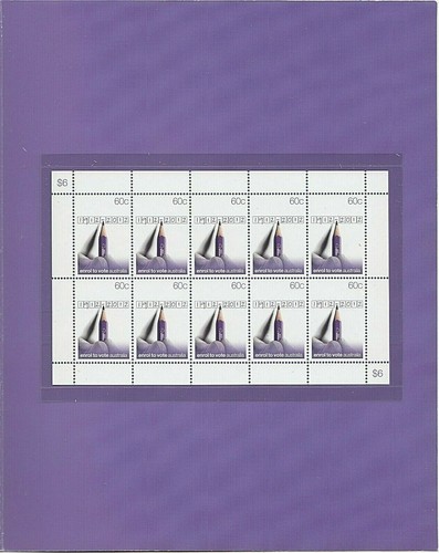 2012 PRESENTATION STAMP PACK 'AEC - ENROL TO VOTE' - INC MNH MINI SHEET 10 x 60c - Picture 2 of 4