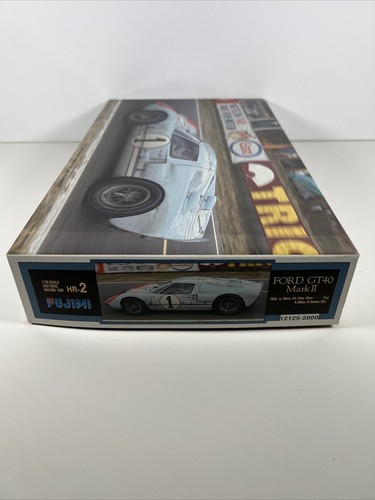 Fujimi 1966 Ford GT40 Mark II #1 Ken Miles Le Mans 1/24 Kit OPEN BOX AS IS READ - Picture 3 of 10