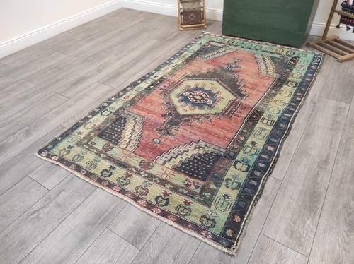 Bordered Turkish Area Rug, Handmade Organic Wool Rug, 4 x 6.8 ft, Brown Carpet - Picture 3 of 10