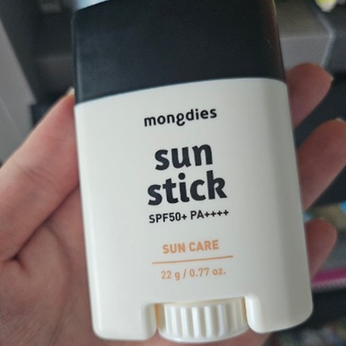 Mongdies Sun Stick SPF50 PA++++ 22g Mineral Suave Protección UV para Niños - Imagen 3 de 6