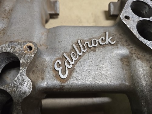 Edelbrock CD-694 4x2 Aluminum Intake Manifold 1949-1961 Cadillac 331, 365, 390 - Picture 6 of 18