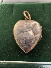 Antique 9ct Rose Gold (Back & Front) Edwardian Heart Shaped Etched Locket