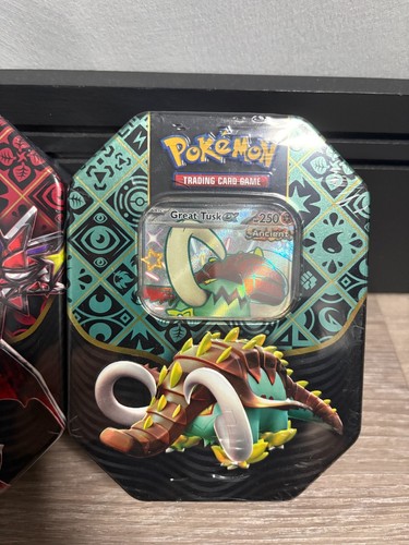 Pokemon TCG Paldean Fates Set 3 Tins Brandneu & Sealed ✅ 4 Pack Tin Art Set - Bild 4 von 7
