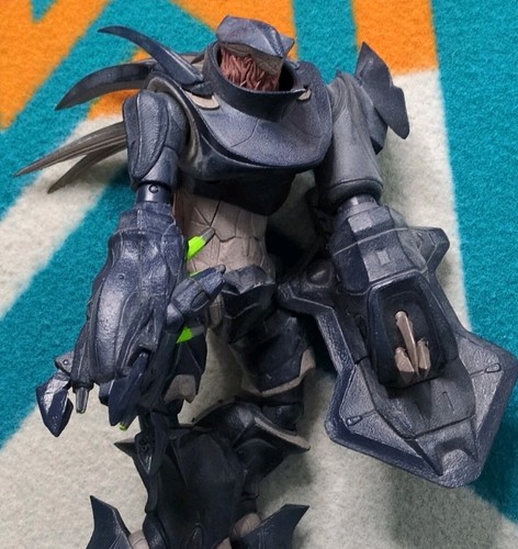 McFarlane Halo 3 Hunter Deluxe 9" Figura de Acción Estatua Juguete Xbox Completo - Imagen 4 de 8