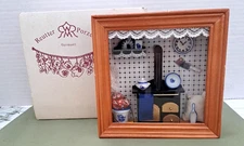 REUTTER GERMANY ROOM BOX MINIATURE KITCHEN DOLLHOUSE WITH BOX