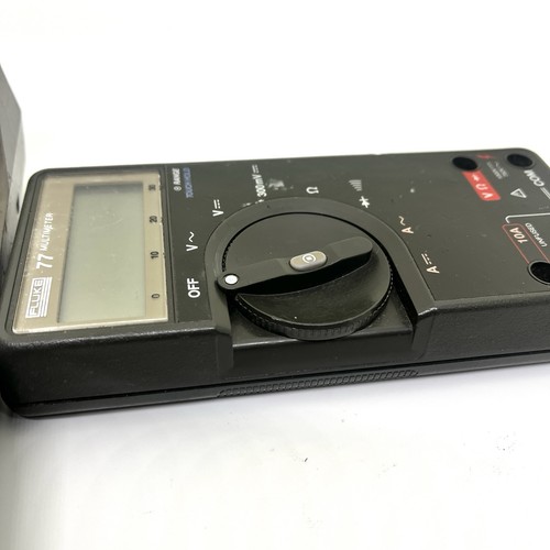 FLUKE 77 Multimeter & Rubber Case ... Tested & Working - Picture 9 of 9