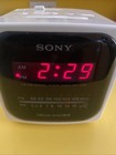 Vintage Sony Dream Machine White Cube AM/FM Alarm Clock Radio ICF-C121 Working
