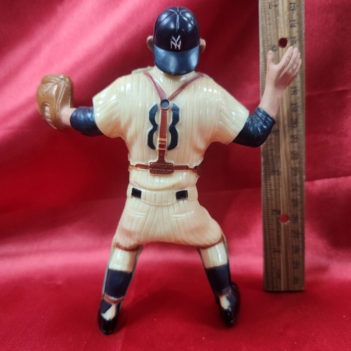 Vintage 1960-63 New York Yankees - Yogi Berra Hartland Statue Figure - Picture 6 of 19