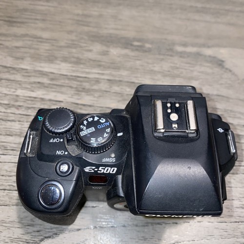 Cuerpo de cámara digital Olympus Evolt e-500 SLR repuestos o reparaciones roto ¡COMO ESTÁ! - Imagen 12 de 12