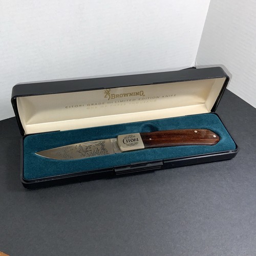 Browning Citori Grade III Limited Ed. Knife 1 of 3000 Beautifully Engraved! Mint