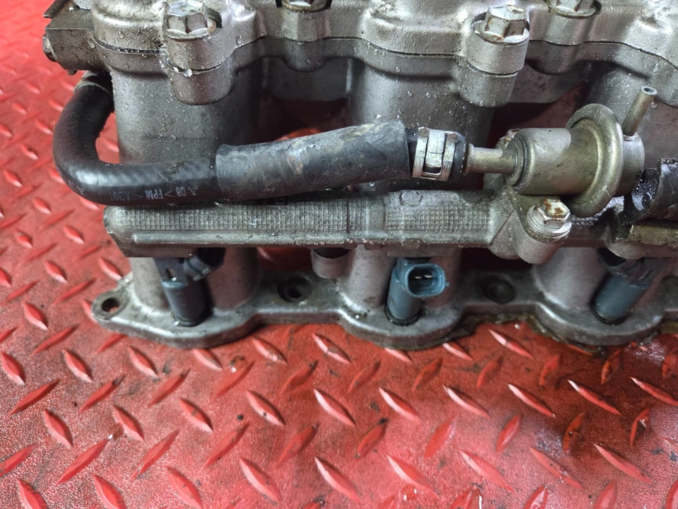 Colector de admisión 1998-2005 para Toyota Land Cruiser con riel de combustible + inyectores 4,7 Foto 4 de 4