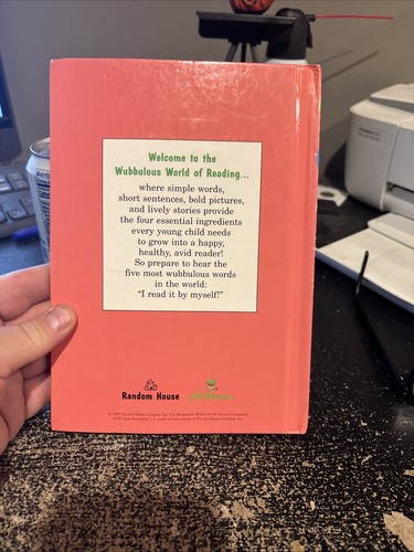 The Grinch Meets His Max HC Binding Dr. Seuss - Picture 2 of 11