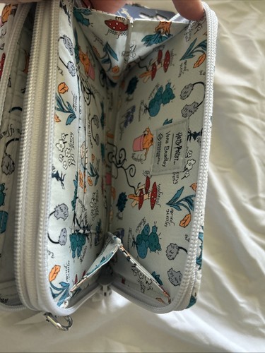 Vera Bradley Harry Potter Herbology Ditsy Mandrake RFID All In One Crossbody Bag - Picture 4 of 4