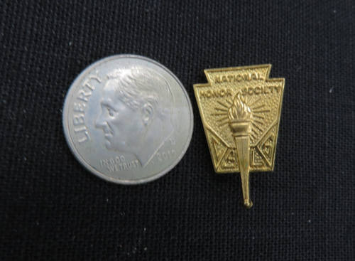 Vintage Gold Tone National Honor Society Award Pin NHS - Picture 2 of 3