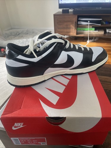 Size 16.5 - Nike Dunk Low Vintage Panda W - Picture 3 of 5