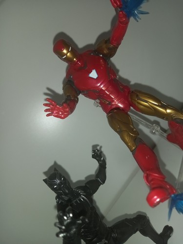 Paquete Pantera Negra y Iron Man de Marvel Legends - Imagen 2 de 11